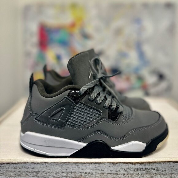 JORDAN 4 RETRO - Picture 1 of 8